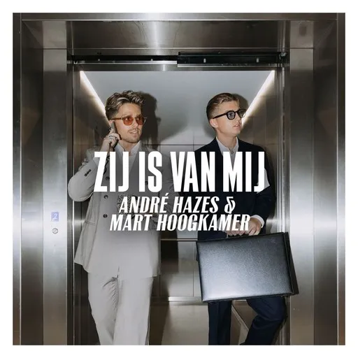 Karaoke Zij Is Van Mij av André Hazes jr., Mart Hoogkamer — sjung med på texten på Singa