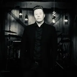 Titelbild für Good Bye - Mikki Kauste,Vain elämää kausi 16 Karaoke-Version