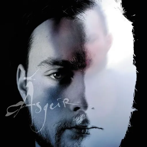 Karaoke Higher esittäjältä Ásgeir — laula mukana sanoituksilla Singassa